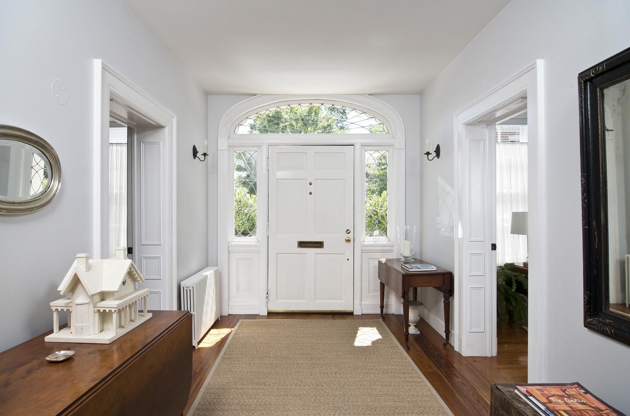 Hudson B&B Bed & Breakfast 2*